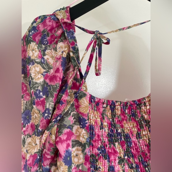 ASTR The Label Women's Pink and Purple Floral Blouse size LargeNWOT - Picture 4 of 10